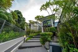 Holland Road (D10), Detached #460760771